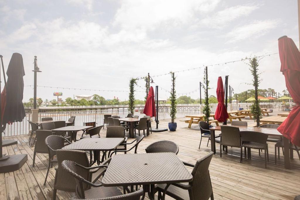 Living Right At Laketown Wharf #1016 By Nautical Properties Panama City Beach Exterior foto