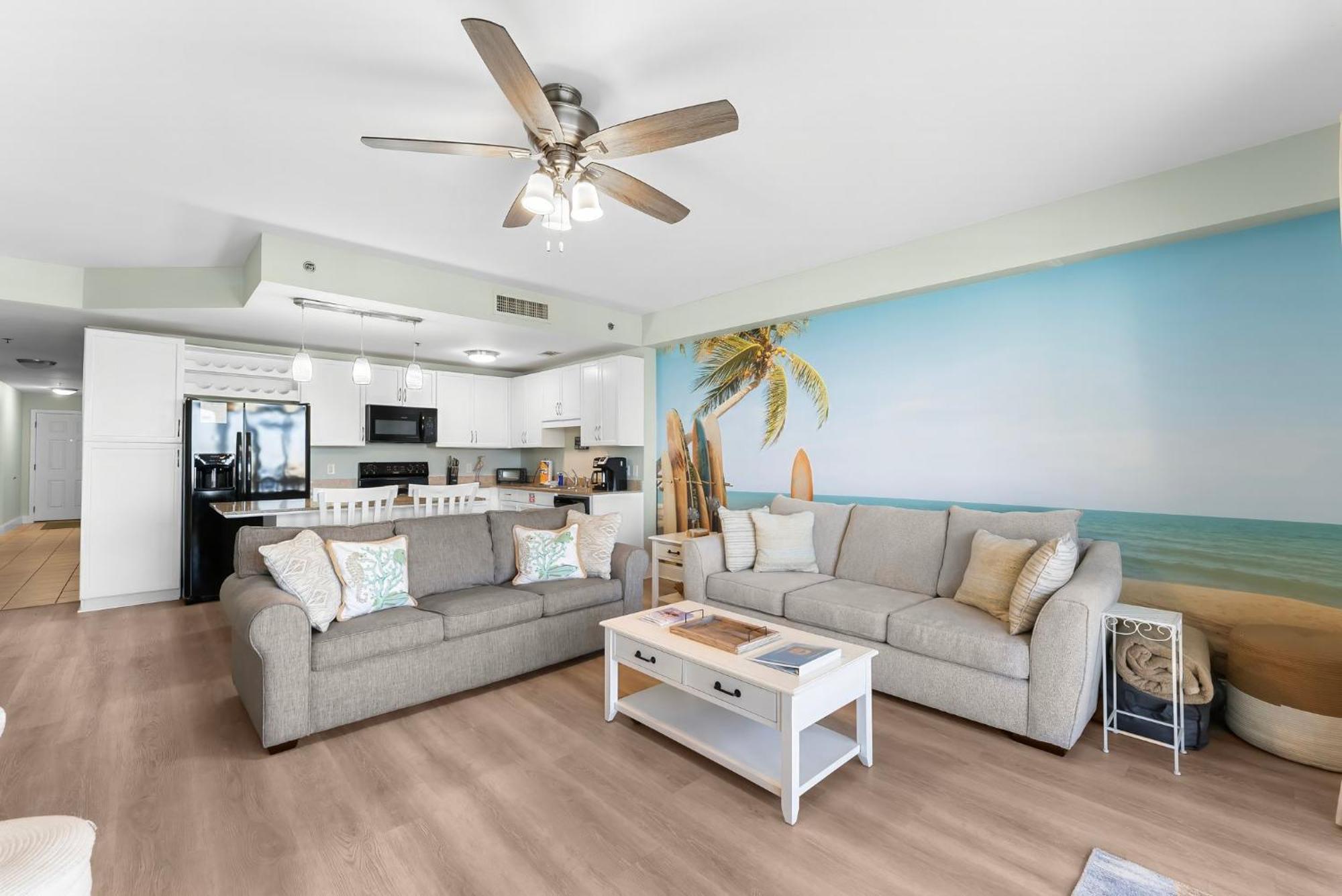 Living Right At Laketown Wharf #1016 By Nautical Properties Panama City Beach Exterior foto